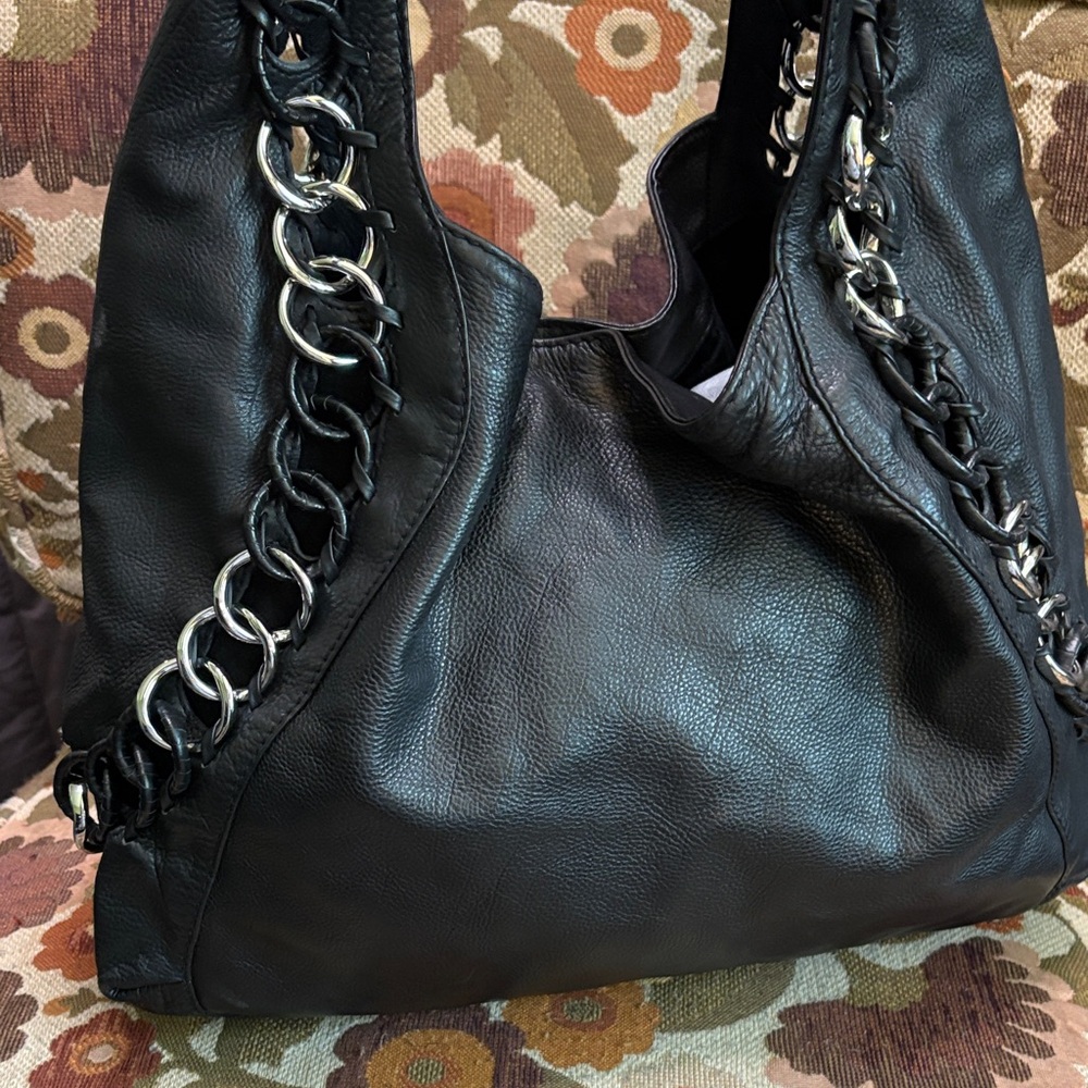 Michael Kors Black Leather Chain-Detail Shoulder Bag - Picture 6 of 10